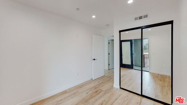 6807 Gloria Avenue 1, Los Angeles, CA 91406