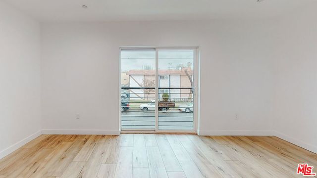 6807 Gloria Avenue 1, Los Angeles, CA 91406