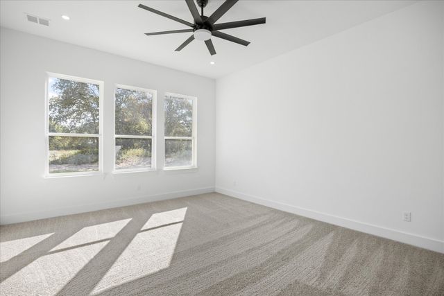 2057 Glenhollow Drive, Weatherford, TX 76088