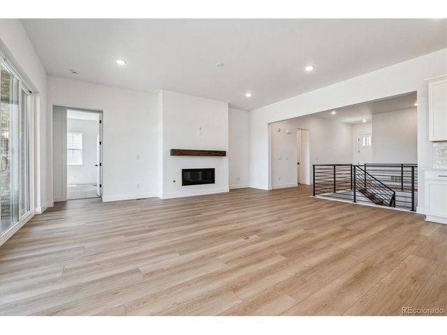 8658 Pennycress Dr, Littleton, CO 80125