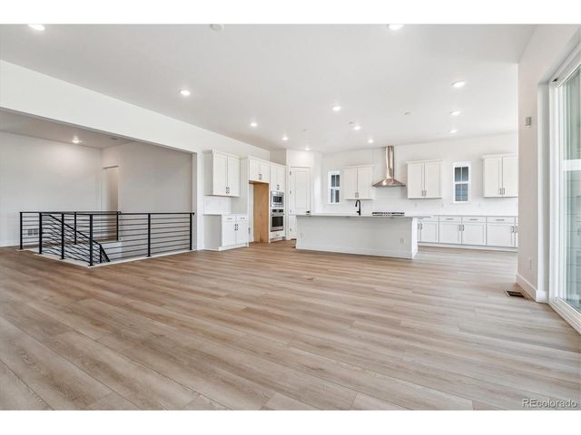 8658 Pennycress Dr, Littleton, CO 80125