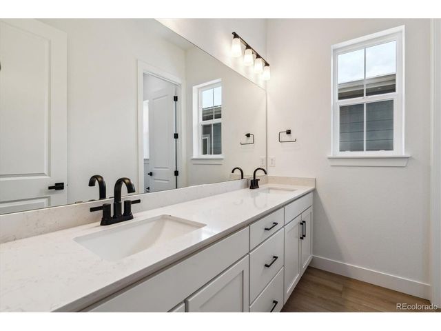 8658 Pennycress Dr, Littleton, CO 80125