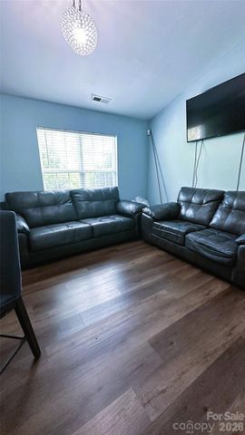 5113 Milhaven Lane, Charlotte, NC 28269
