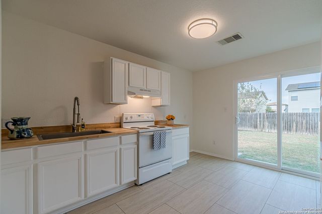 3539 Honey, San Antonio, TX 78222