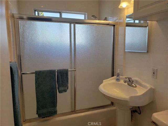 2902 Peppertree Lane, Costa Mesa, CA 92626