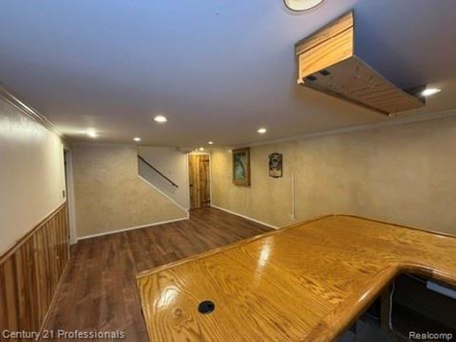 2132 Winchester Road, Rochester Hills, MI 48307