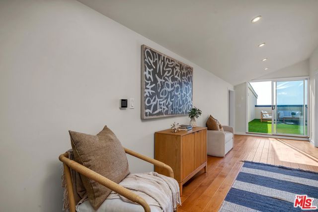 4 Lighthouse Street 13, Marina Del Rey, CA 90292