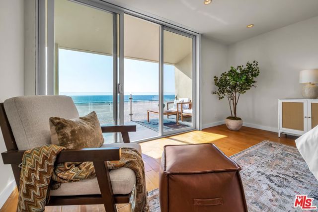 4 Lighthouse Street 13, Marina Del Rey, CA 90292