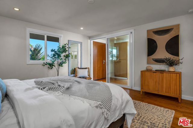 4 Lighthouse Street 13, Marina Del Rey, CA 90292