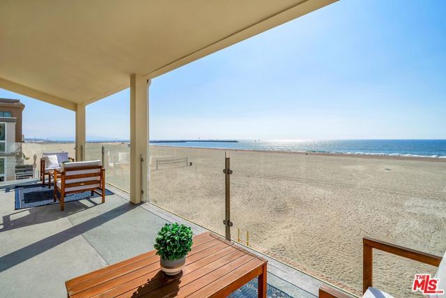 4 Lighthouse Street 13, Marina Del Rey, CA 90292