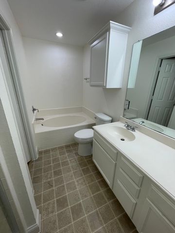 2049 Sunny Side Drive, Little Elm, TX 75068