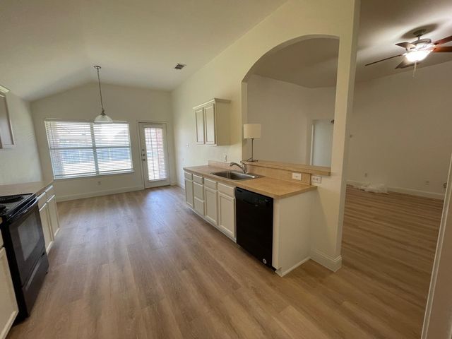 2049 Sunny Side Drive, Little Elm, TX 75068
