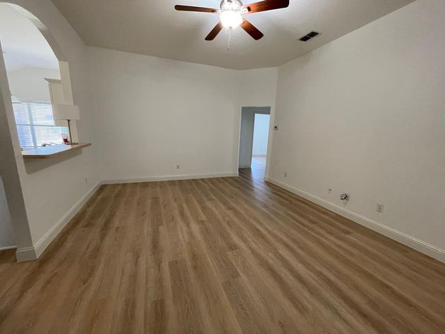 2049 Sunny Side Drive, Little Elm, TX 75068