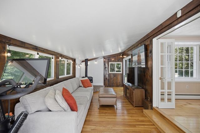 416 Ipswich Rd, Boxford, MA 01921