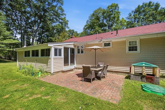 416 Ipswich Rd, Boxford, MA 01921