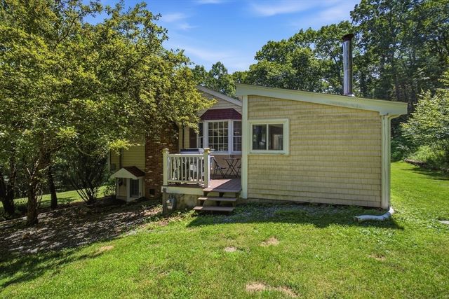 416 Ipswich Rd, Boxford, MA 01921