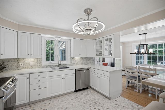 416 Ipswich Rd, Boxford, MA 01921