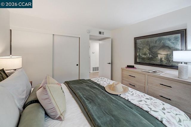 1508 Canyonwood Ct 4, Walnut Creek, CA 94595