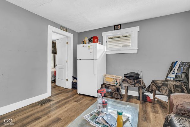 933 N Ewing Street, Indianapolis, IN 46201