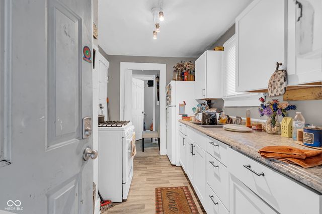 933 N Ewing Street, Indianapolis, IN 46201