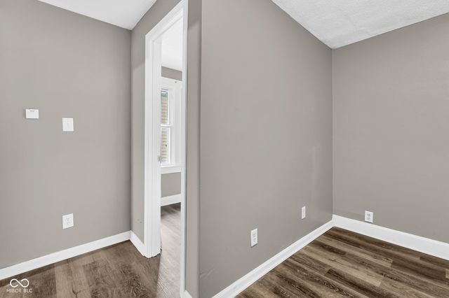 933 N Ewing Street, Indianapolis, IN 46201