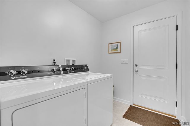 5343 Briannas Nook, Clarence, NY 14031
