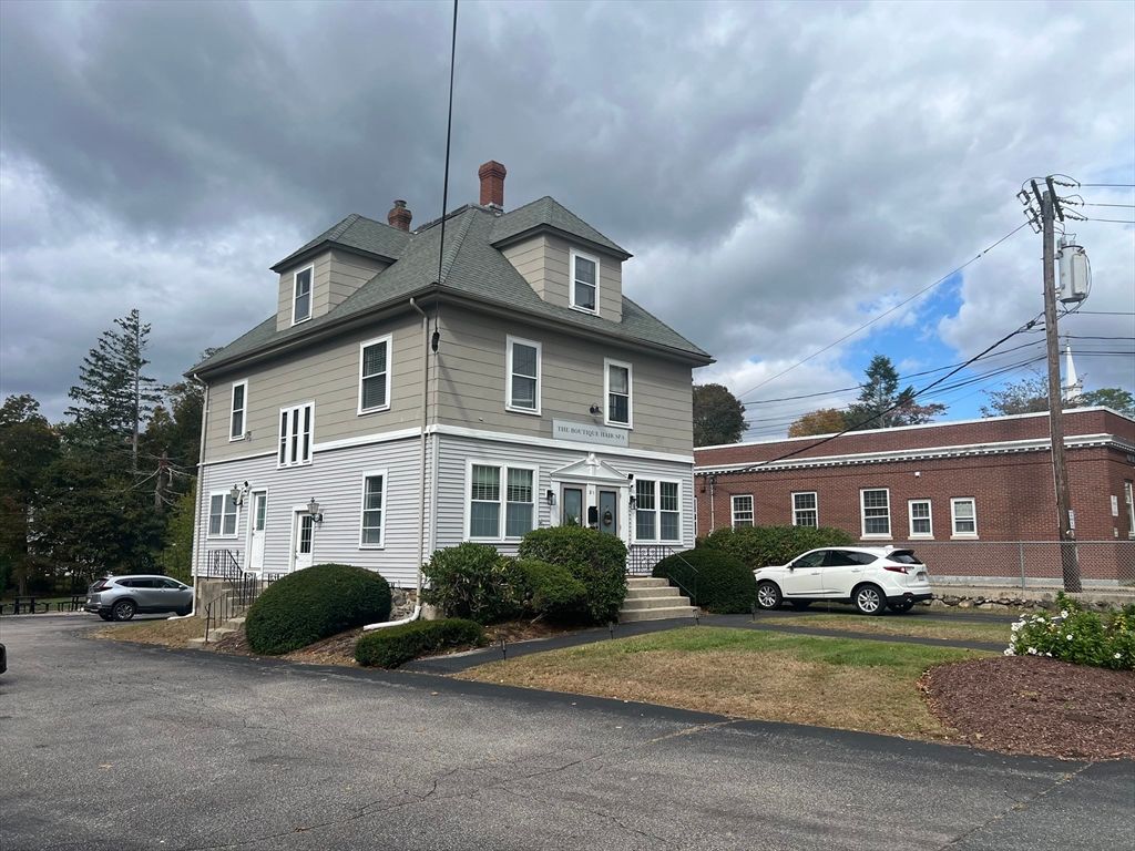 21 S Main St, Sharon, MA 02067