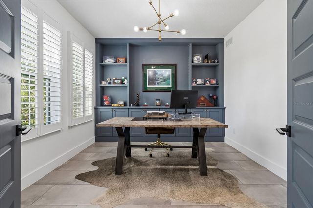 3209 W ROGERS AVENUE, Tampa, FL 33611