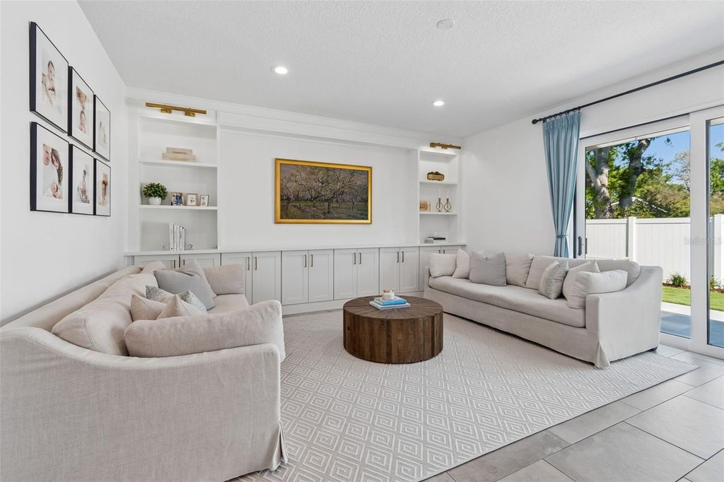 Image 2 of property listing at 3209 W ROGERS AVENUE, Tampa, FL 33611