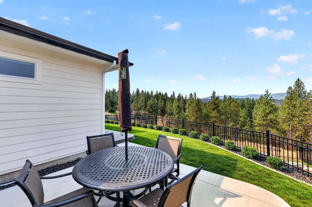 14210 E 39th Ln, Veradale, WA 99037