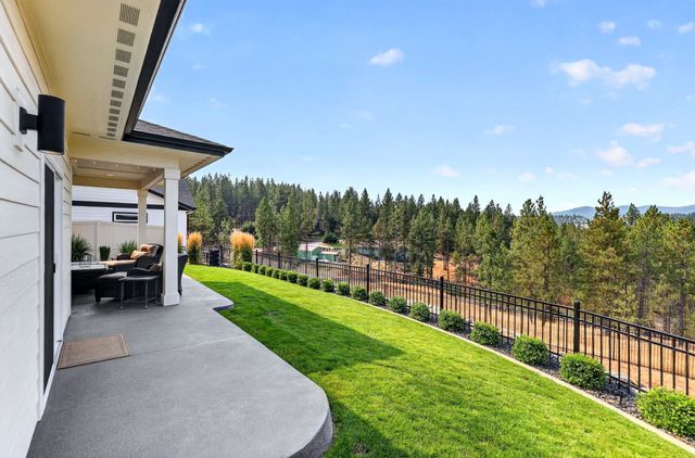 14210 E 39th Ln, Veradale, WA 99037