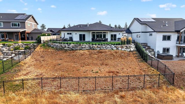 14210 E 39th Ln, Veradale, WA 99037
