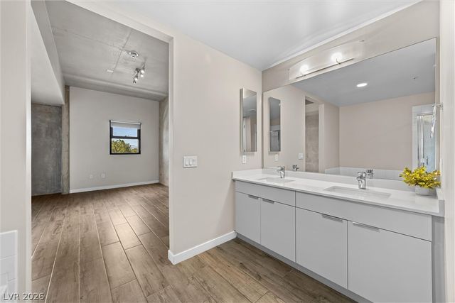 353 East Bonneville Avenue 457, Las Vegas, NV 89101
