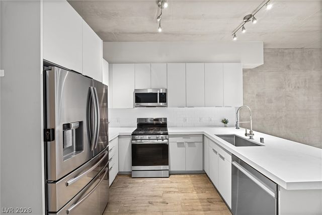 353 East Bonneville Avenue 457, Las Vegas, NV 89101