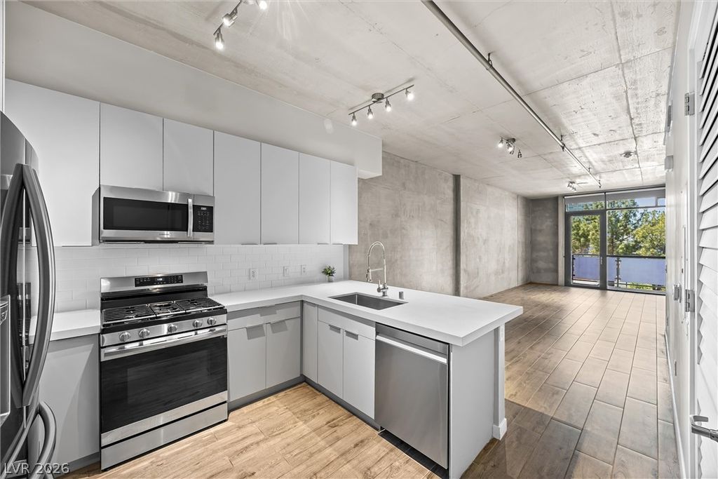 353 East Bonneville Avenue 457, Las Vegas, NV 89101