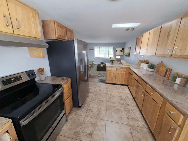 1004 California Street SE, Albuquerque, NM 87108