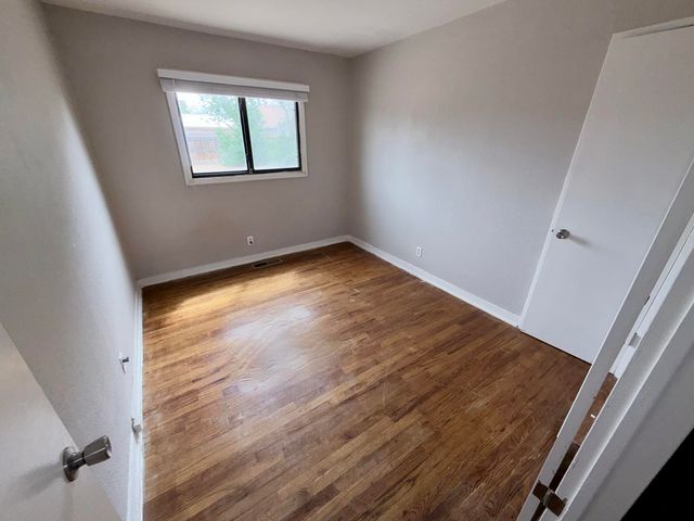 1004 California Street SE, Albuquerque, NM 87108