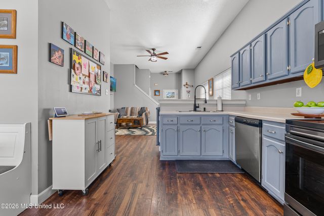 10611 Pecan View Drive, Olive Branch, MS 38654