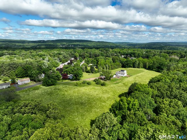 78 West District Road, Farmington, CT 06085