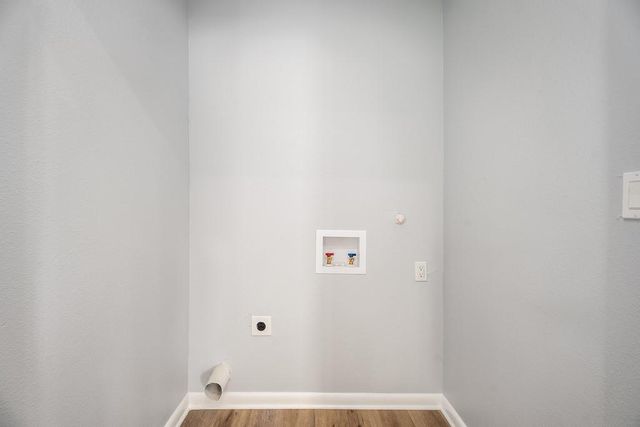 901 Bonita Street, Bayou Vista, TX 77563