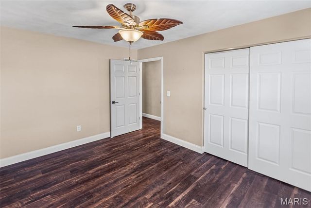 227 Suburban Drive, Smithton, IL 62285