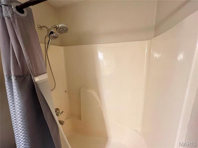 227 Suburban Drive, Smithton, IL 62285