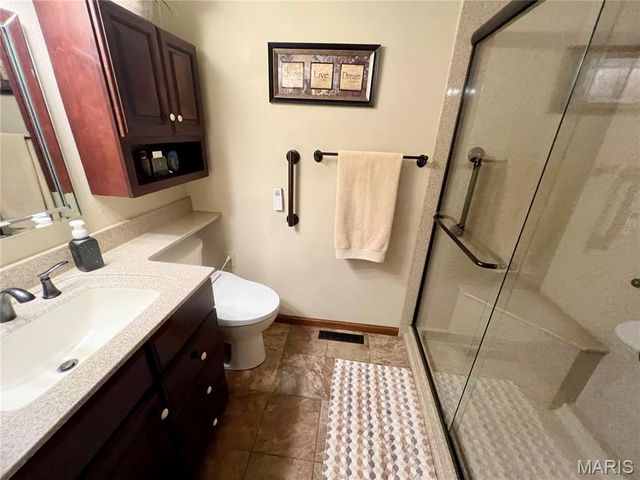 227 Suburban Drive, Smithton, IL 62285