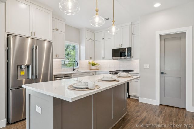 210 S Bluff Street A, Catoosa, OK 74015