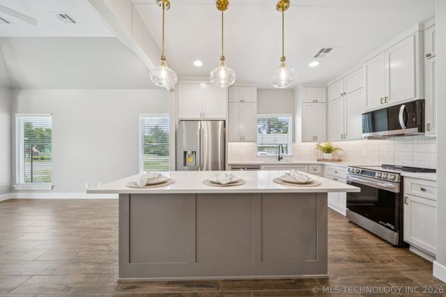 210 S Bluff Street A, Catoosa, OK 74015