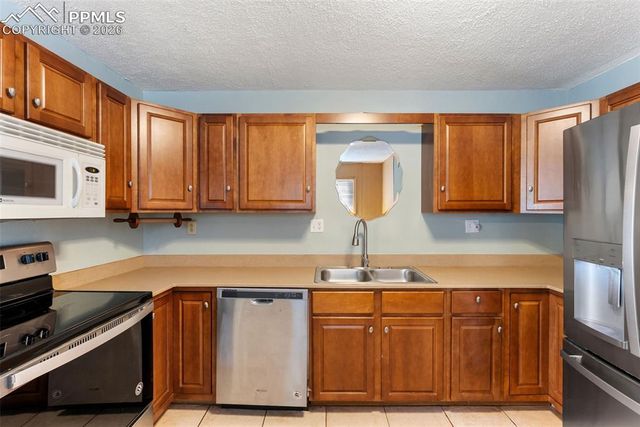 1218 Aspen Avenue, Colorado Springs, CO 80905