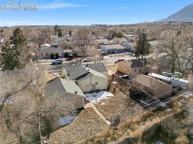 1218 Aspen Avenue, Colorado Springs, CO 80905