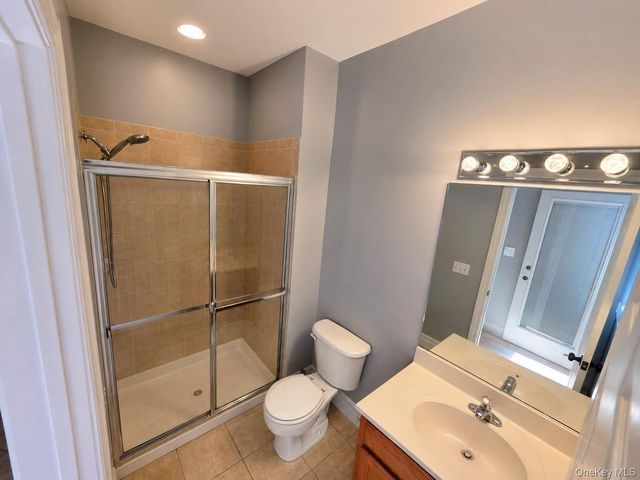 8 Brian Court, Salisbury Mills, NY 12577