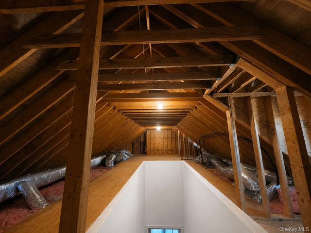 8 Brian Court, Salisbury Mills, NY 12577