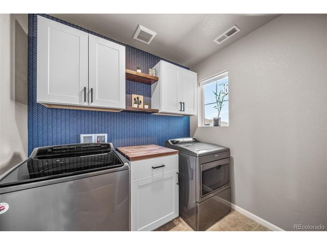 17382 Bluetrail Ave, Parker, CO 80134